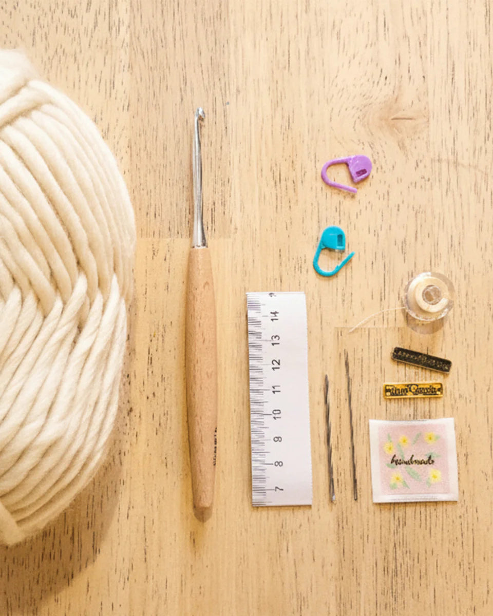 Creative kit - DIY kit for making a crocheted headband from merino wool