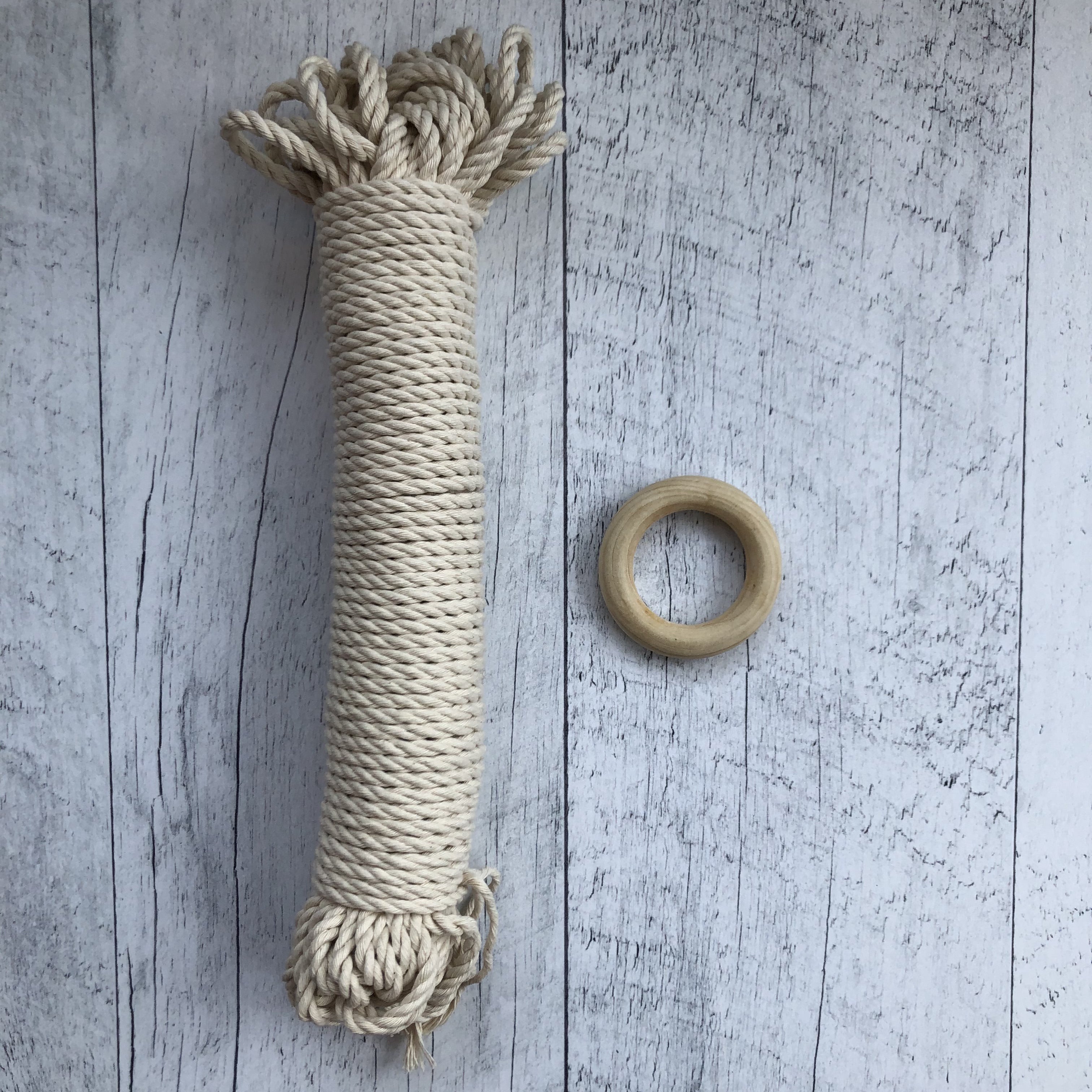 Kit - Macrame plant hanger